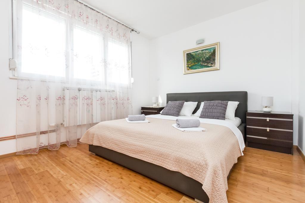 Comfortable Apartment Split Phòng bức ảnh