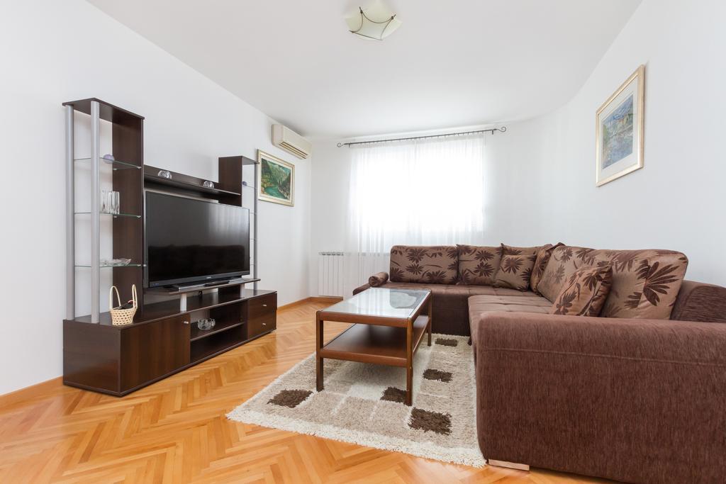 Comfortable Apartment Split Phòng bức ảnh